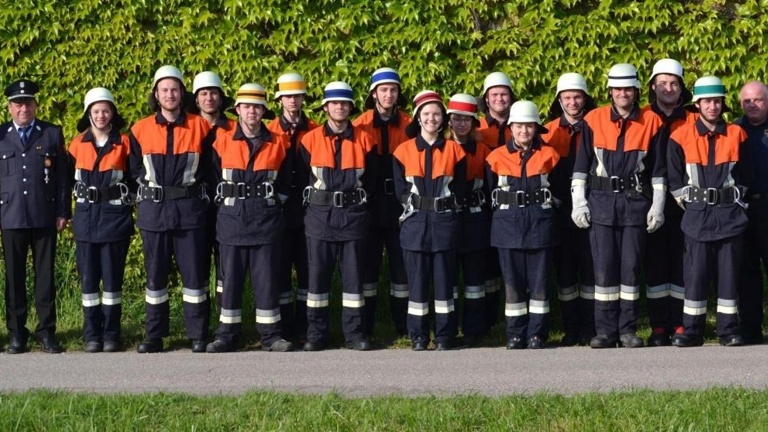 Uniformen zum 150. Jubiläum der FF Gansheim