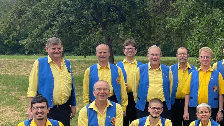 Neue Uniformen für den Musikverein Mosbach e. V.