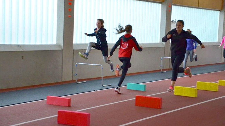 Trainingshürden für unseren Leichtathletiknachwuchs