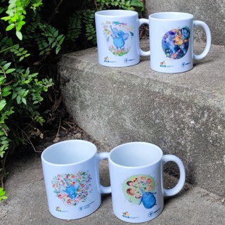 Eine Tasse des Kinderschutzbundes