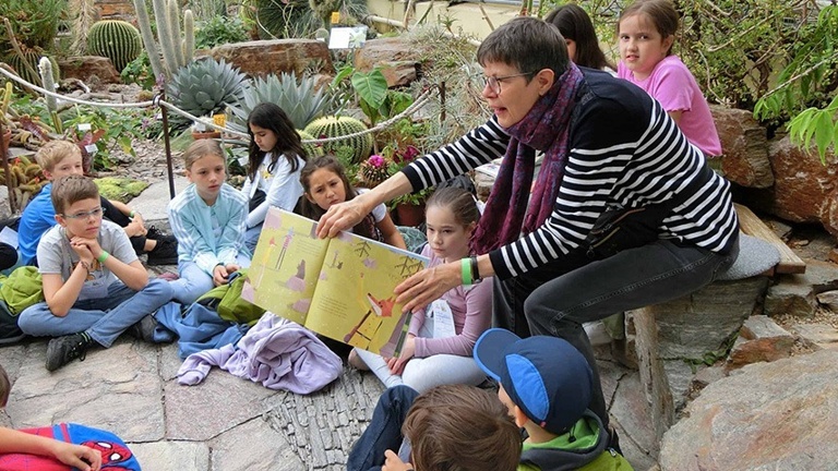 Weiterbildung für ehrenamtliche Vorleser*innen/Teamleiter*innen