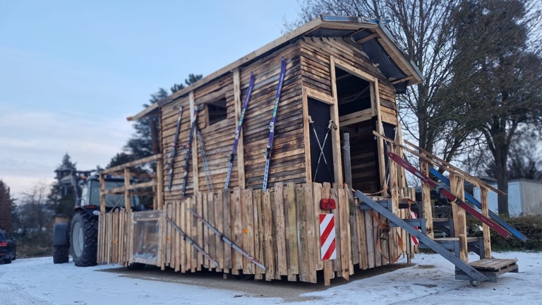 Neuer Wagen für Karneval und Freizeitgemeinschaft Saar-Mosel e.V.