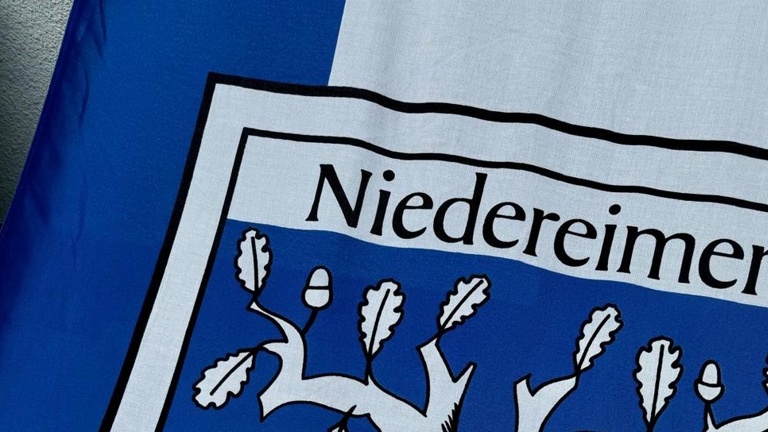 Neue Königinnenkrone Schützenbruderschaft Niedereimer