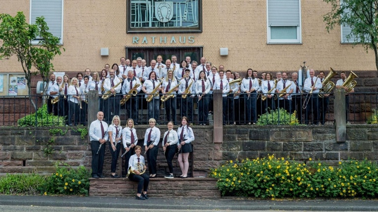 Neue Uniformen zum 100 jährigen Jubiläum