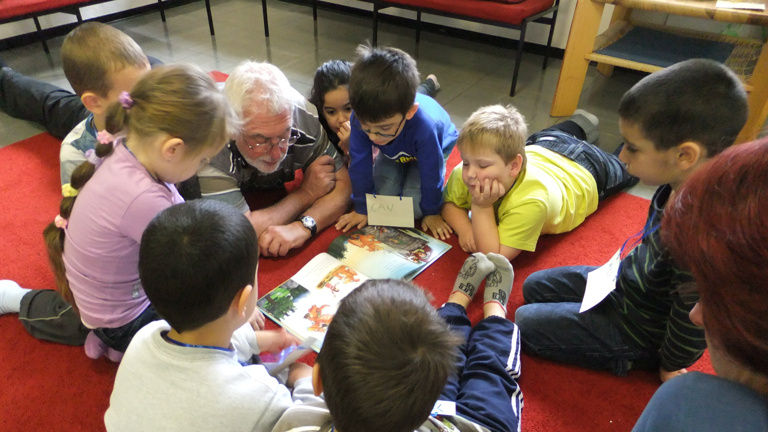 Die Stadtteilbücherei Lerchenberg wird zur Familienbibliothek!