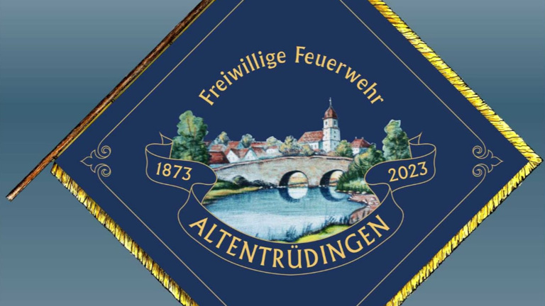 Nach 150 Jahren die erste Vereinsfahne für die FFW Altentrüdingen